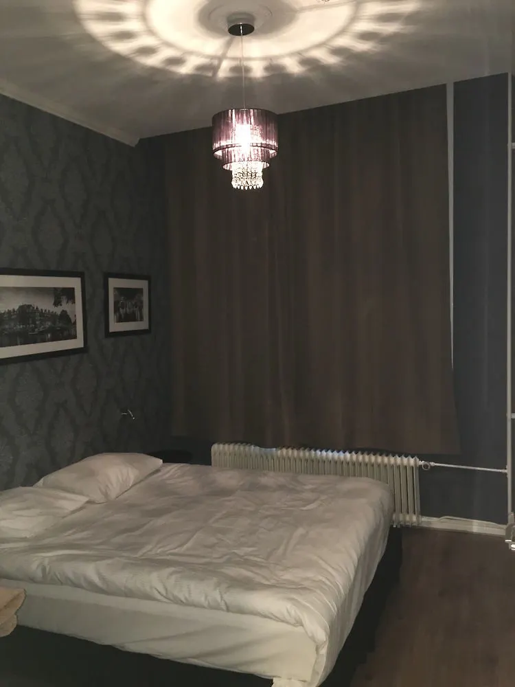 Flower Market Hotel Amsterdam