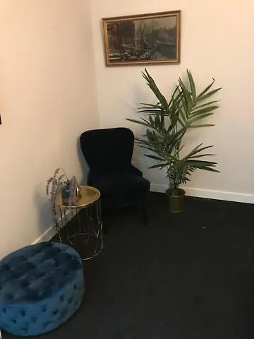 Flower Market Hotel Amsterdam
