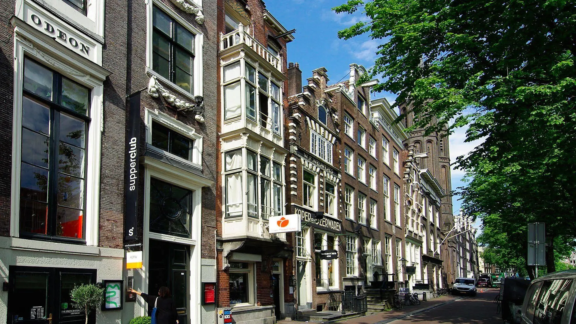 Flower Market Hotel Amsterdam