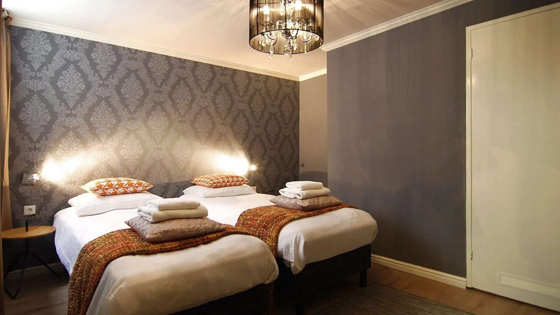 Flower Market Hotel Amsterdam