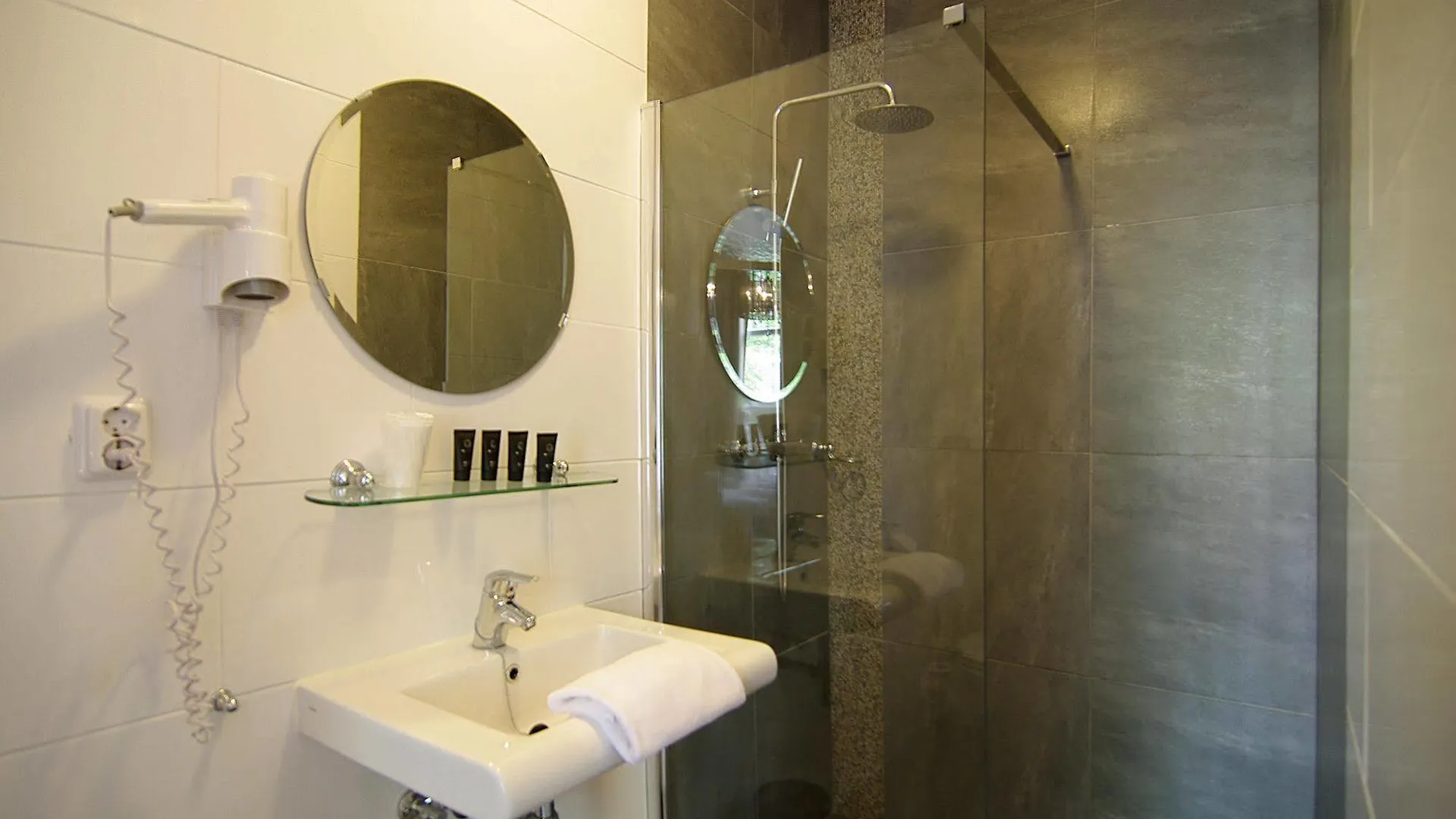 Flower Market Hotel Amsterdam